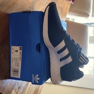 Men’s Adidas Swift Run X Athletic Shoes